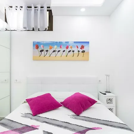 Lägenhet 241 Quiet With Terrace