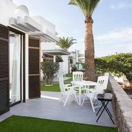 241 Quiet With Terrace *